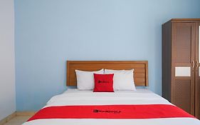 OYO 1755 De'balcon Accomodation